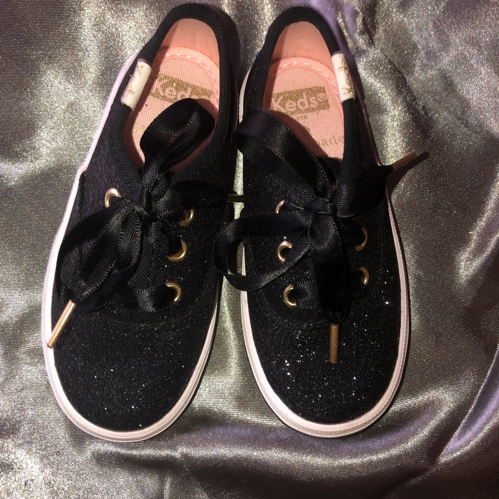 Sparkly black Kate Spade Keds 🖤
